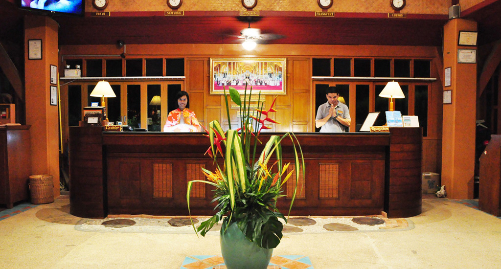 Lobby & Reception